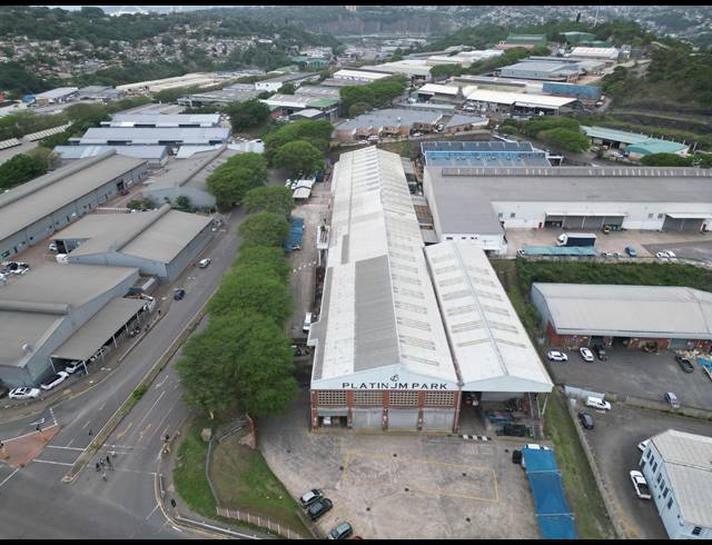 8,000M² WAREHOUSE TO LET IN BRIARDENE